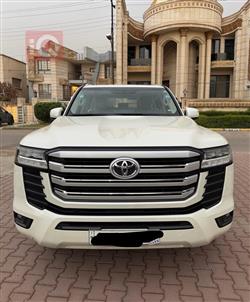 تويوتا لاندكروزر